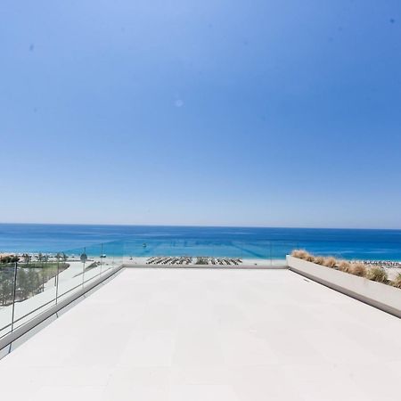 Green Coast Palasë Exterior foto